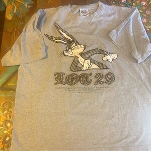 *Classic Lot 29 Bugs Bunny Greay T Shirt Size XL